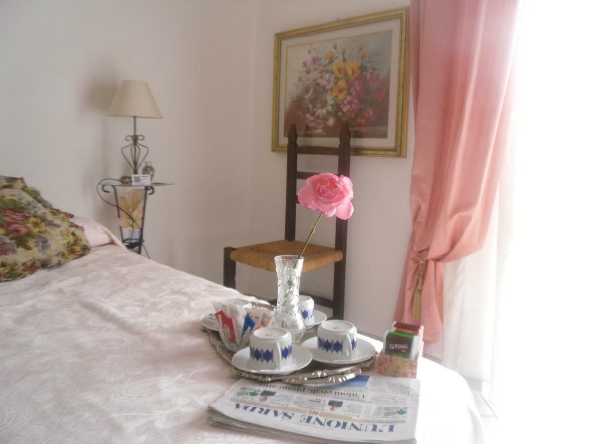 Italia Guesthouse Milis 외부 사진